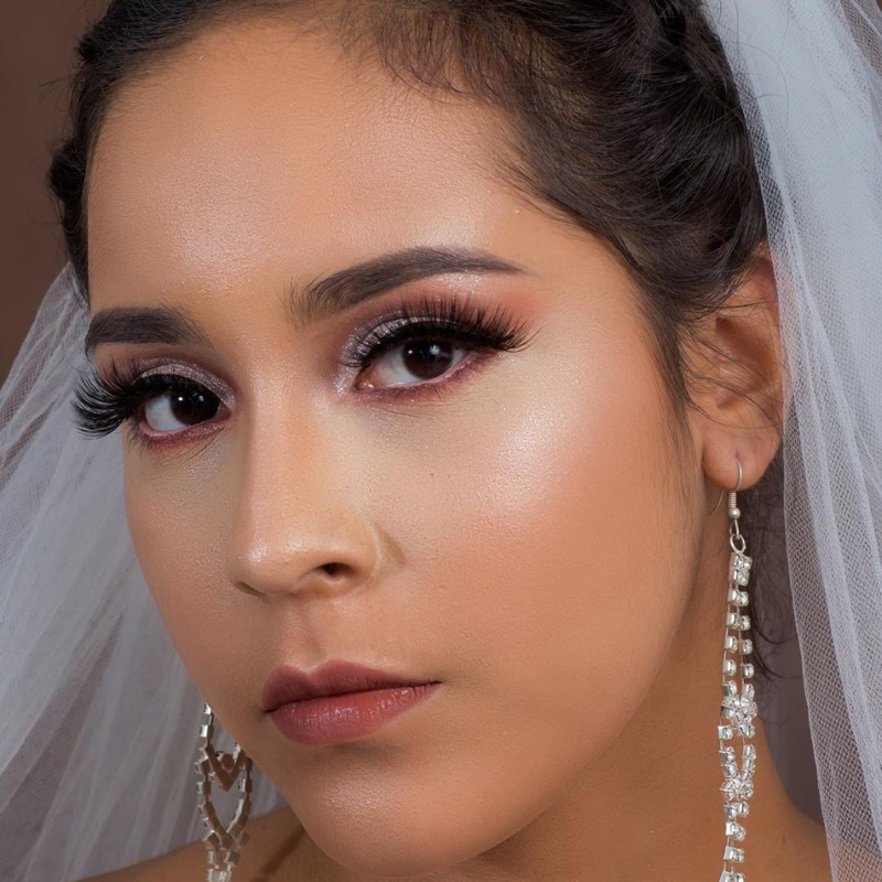 Maquillaje - Noemi Parrales Beauty Studio