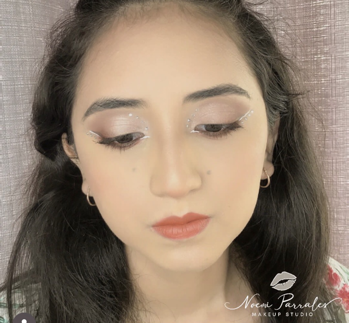Maquillaje de quinceañera profesional - Noemi Parrales Beauty Studio Piura